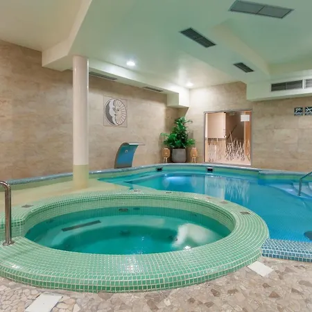 Apartserwis - Gorace Zrodla Apartament Orla Perc Lux *