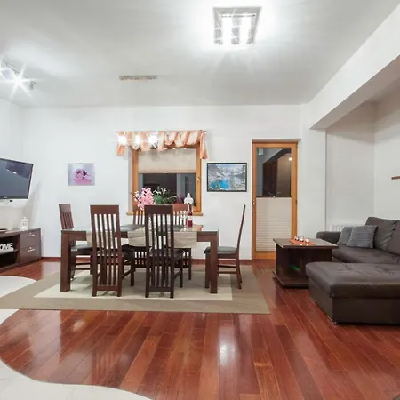 Apartment Apartserwis - Gorace Zrodla Apartament Orla Perc Lux Zakopane