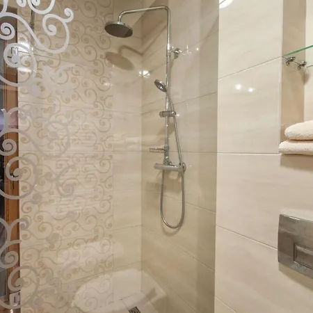 Apartserwis - Gorace Zrodla Apartament Orla Perc Lux Apartment *